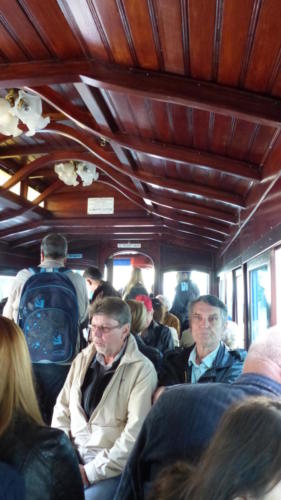 Interiorul Tramvia Blau