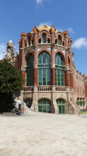 Pavilionul Sant Jordi